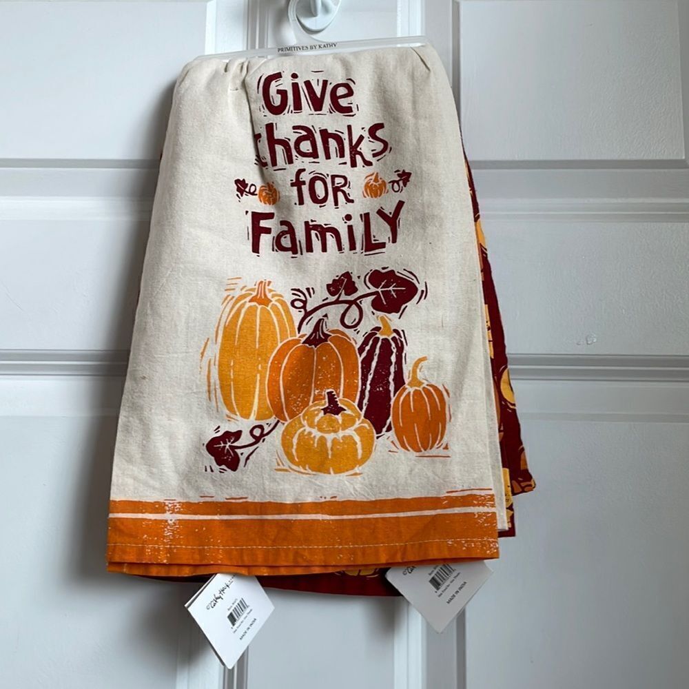 NWT Autumn Fall Pumpkins Flour Sack Towel Set Burgundy